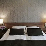 מלון Zakliki 3*