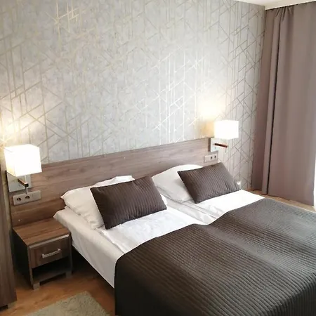 Zakliki فندق كراكوفيا